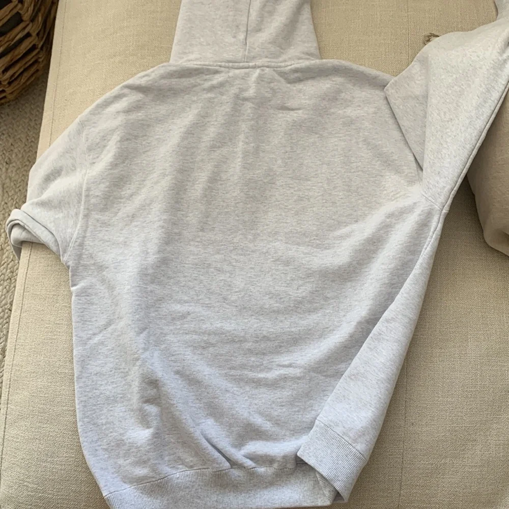 XLARGE STANDARD LOGO PULLOVER HOODED SWEAT-ASH-M - Picture 4 of 7